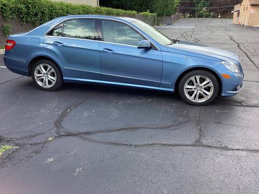 2010 Mercedes-Benz E-Class E 350 4MATIC