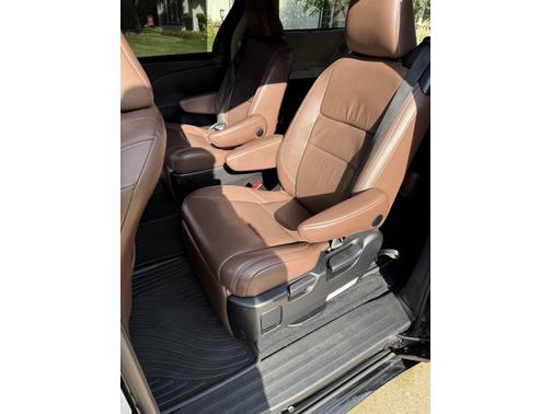 2015 Toyota Sienna Limited Premium