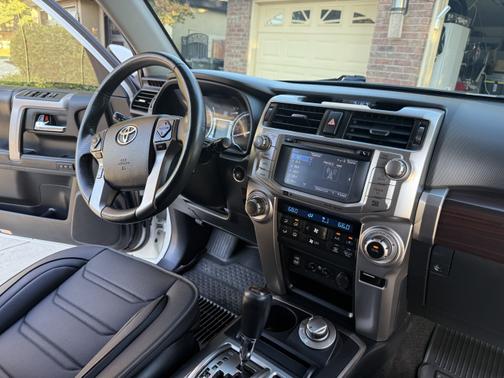 2019 Toyota 4Runner SR5 Premium