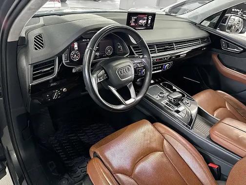 Gray 2017 Audi Q7 3.0T Prestige