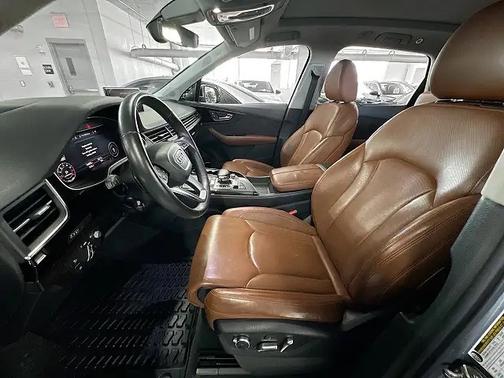Gray 2017 Audi Q7 3.0T Prestige