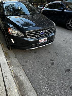 Gray 2016 Volvo XC60 T6 Drive-E