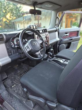 Purple 2007 Toyota FJ Cruiser Base