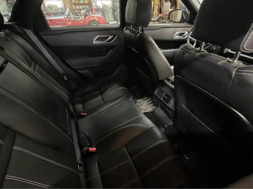 2022 Land Rover Range Rover Velar P250 S R-Dynamic