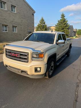 White 2014 GMC Sierra 1500 SLT