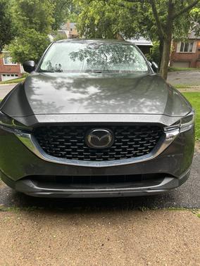 Black 2022 Mazda CX-5 2.5 S Preferred Package