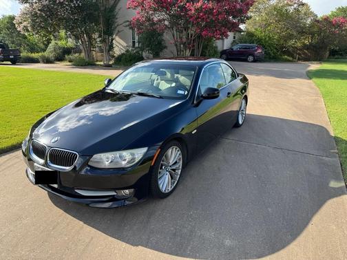 Black 2011 BMW 335 i