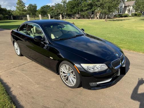 Black 2011 BMW 335 i
