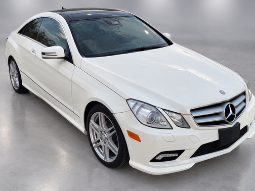 White 2010 Mercedes-Benz E-Class E 550