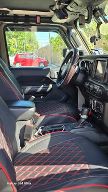 2022 Jeep Gladiator Sport S