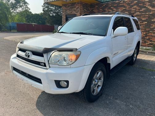 White 2007 Toyota 4Runner Limited V8