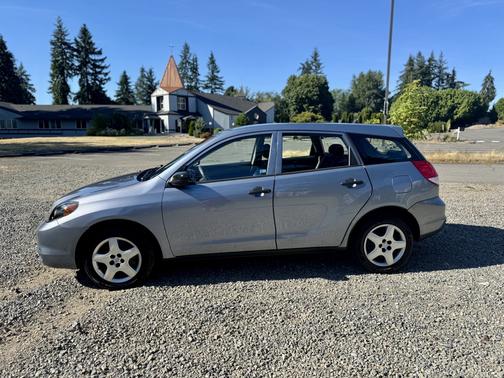 2003 Toyota Matrix Base