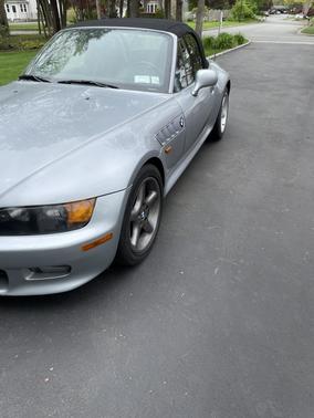 Silver 1998 BMW Z3 2.8 Roadster