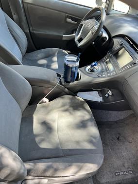2011 Toyota Prius III