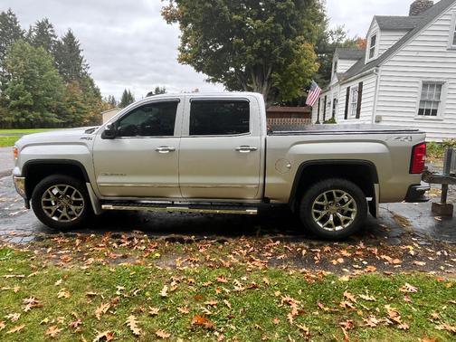 Silver 2015 GMC Sierra 1500 SLT