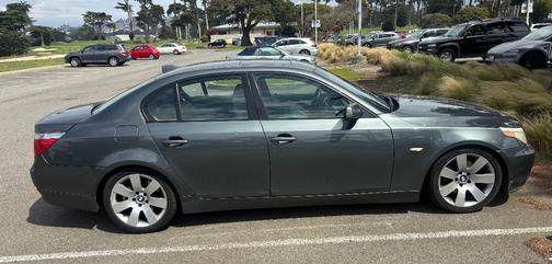Gray 2004 BMW 530 i