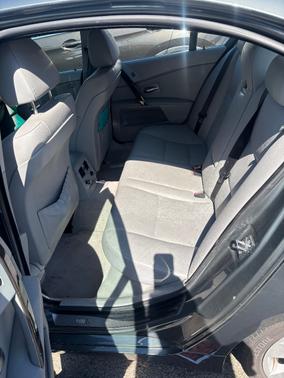 Gray 2004 BMW 530 i