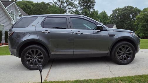 Gray 2016 Land Rover Discovery Sport SE