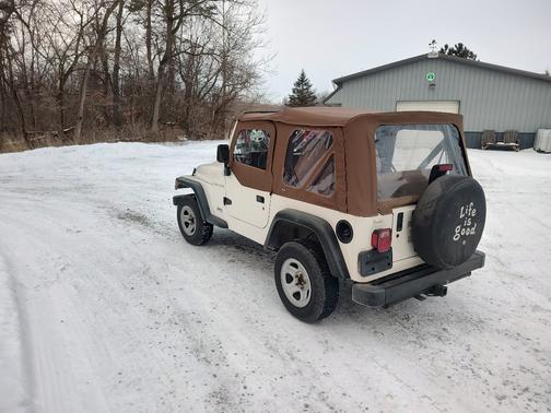 1999 Jeep Wrangler SE