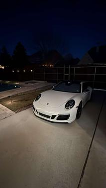 2019 Porsche 911 911 Carrera 4 GTS