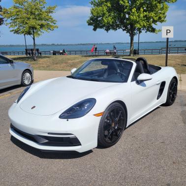 2025 Porsche 718 Boxster GTS 4.0