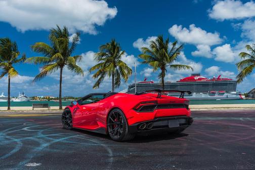 Red 2018 Lamborghini Huracan LP580-2S