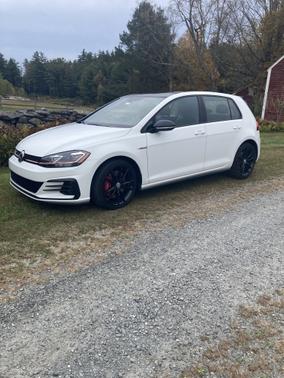 2021 Volkswagen Golf GTI 2.0T SE