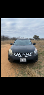Black 2012 Nissan Rogue SV