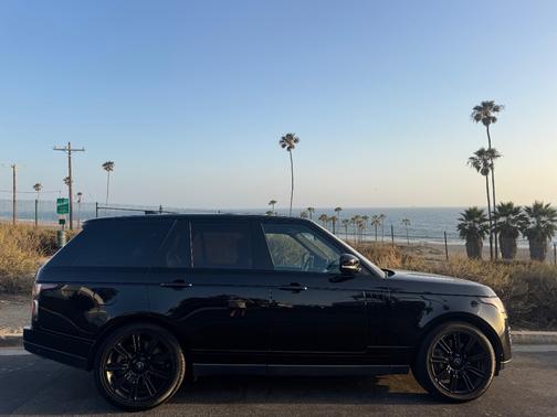 Black 2019 Land Rover Range Rover 3.0L V6 Supercharged HSE