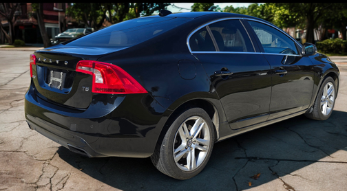 2015 Volvo S60 T5 Premier Plus