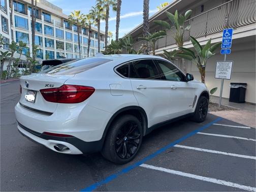 White 2017 BMW X6 sDrive35i