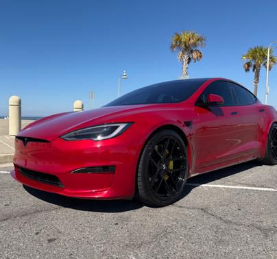 2021 Tesla Model S Plaid