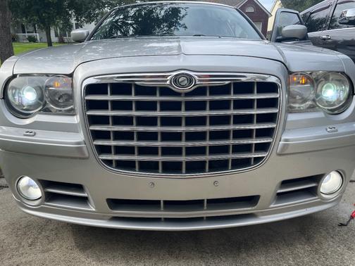Silver 2006 Chrysler 300C SRT8