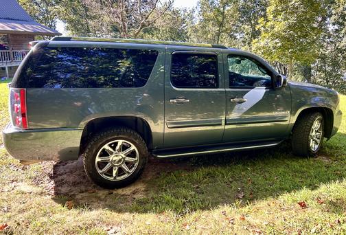 2008 GMC Yukon XL Denali