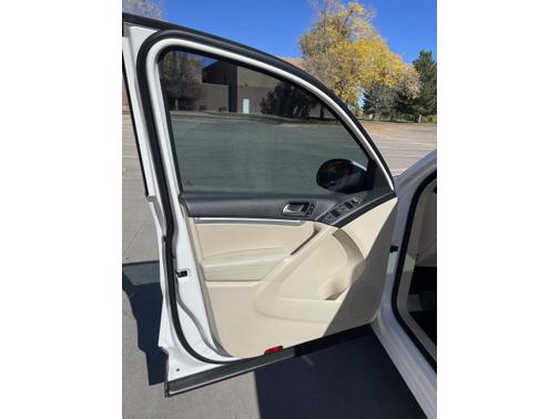 2013 Volkswagen Tiguan SE