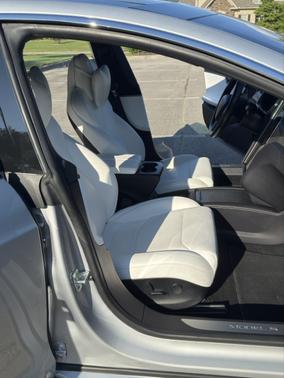 2018 Tesla Model S 100D