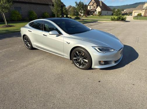 2018 Tesla Model S 100D