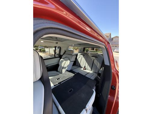 2023 Rivian R1S Launch Edition