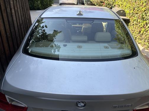 Silver 2006 BMW 325 i