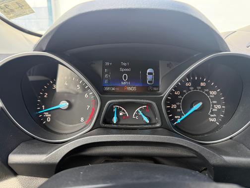 Black 2018 Ford Escape SEL