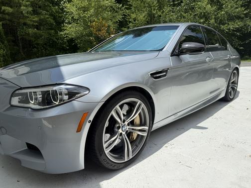2016 BMW M5 Base