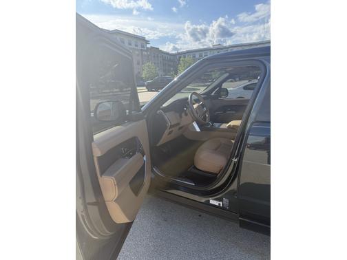 2025 Land Rover Range Rover P530 SE LWB 7 Seat