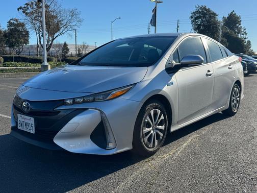 2021 Toyota Prius Prime XLE