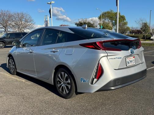 2021 Toyota Prius Prime XLE