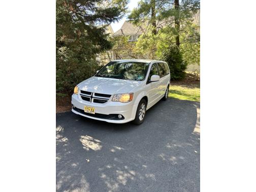 2012 Dodge Grand Caravan R/T