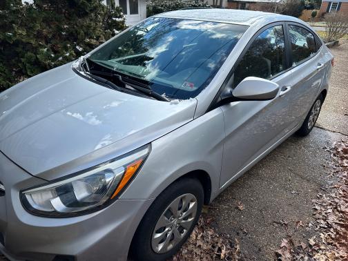2015 Hyundai Accent GLS