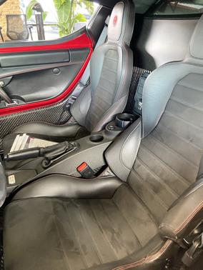 2015 Alfa Romeo 4C Launch Edition