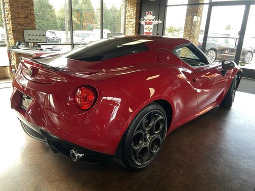 2015 Alfa Romeo 4C Launch Edition