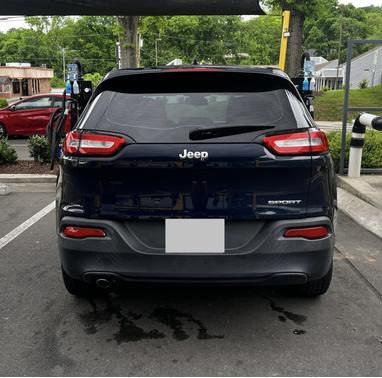 2015 Jeep Cherokee Sport