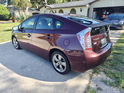 2013 Toyota Prius One